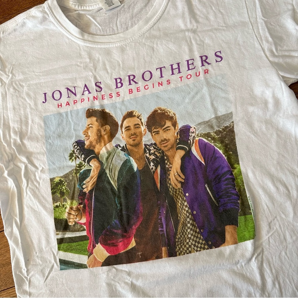 Jonas brothers tour tshirt